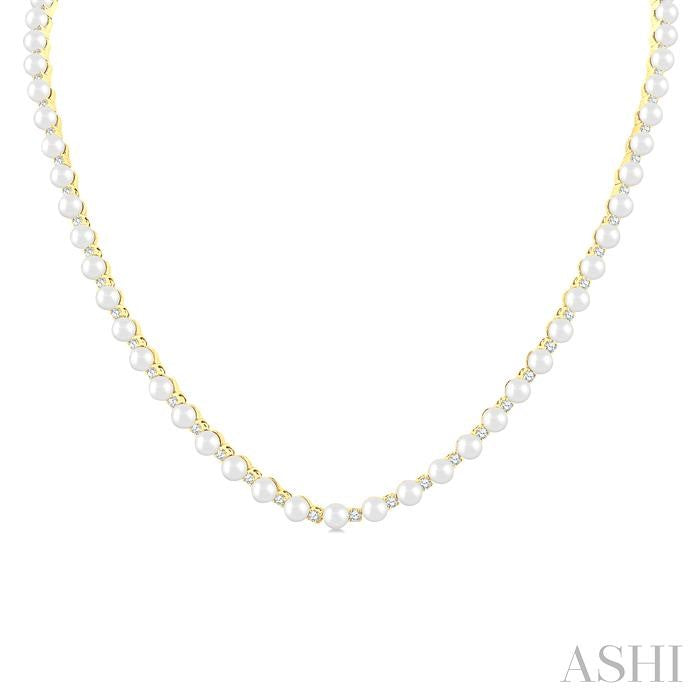 ASHI Pearl & Diamond Straightline Fashion Necklace 561B2PPFGNKWPYG