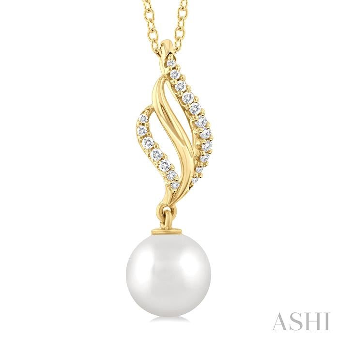 ASHI Pearl & Diamond Fashion Pendant 56239PPTSPDWPYG