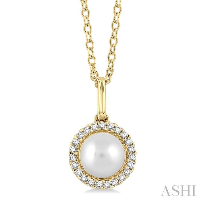 ASHI Pearl & Petite Halo Diamond Fashion Pendant 562A9PPTSPDWPYG