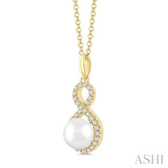 ASHI Pearl & Petite Diamond Fashion Pendant 562B8PPTSPDWPYG
