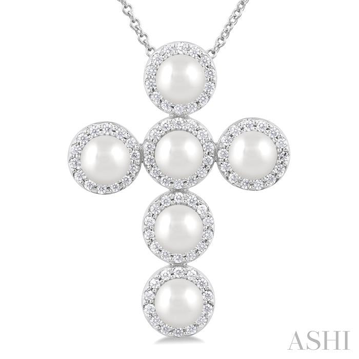 ASHI Cross Pearl & Halo Diamond Fashion Pendant 56375PPFGPDWPWG