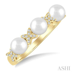 ASHI Pearl & Diamond Floral Fashion Band 563B8PPFGWPYG