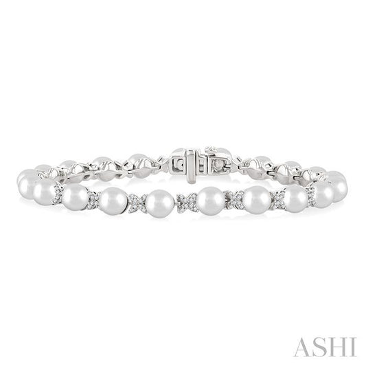 ASHI Pearl & Diamond Floral Fashion Bracelet 563BHPPFGWPWG