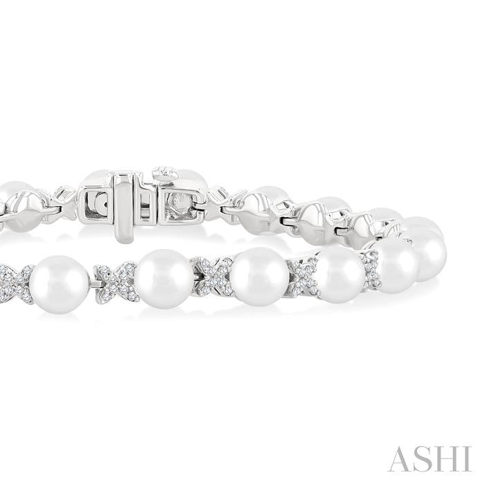 ASHI Pearl & Diamond Floral Fashion Bracelet 563BHPPFGWPWG