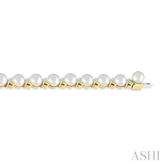 ASHI Pearl & Diamond Floral Fashion Bracelet 563BHPPFGWPYG