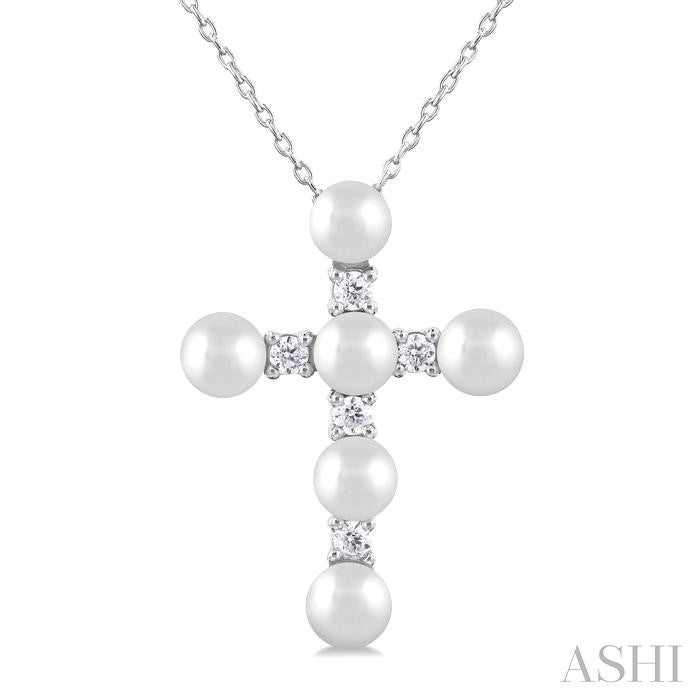 ASHI Cross Pearl & Diamond Fashion Pendant 56408PPTGPDWPWG