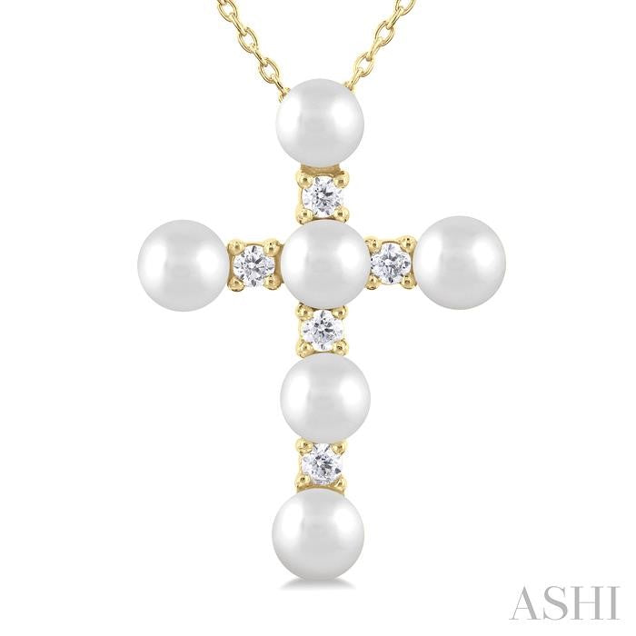 ASHI Cross Pearl & Diamond Fashion Pendant 56408PPTGPDWPYG
