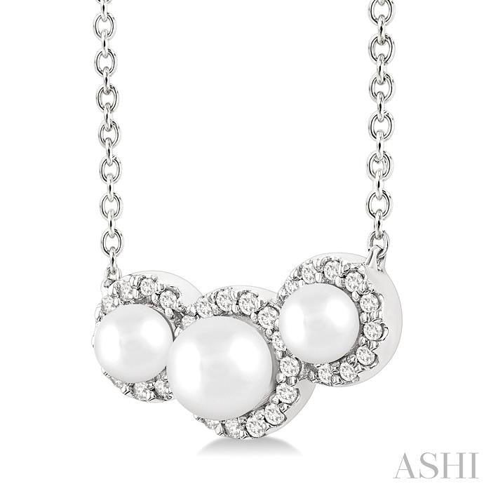 ASHI Round Shape Past Present & Future Pearl & Halo Diamond Pendant 56498PPFGPDWPWG