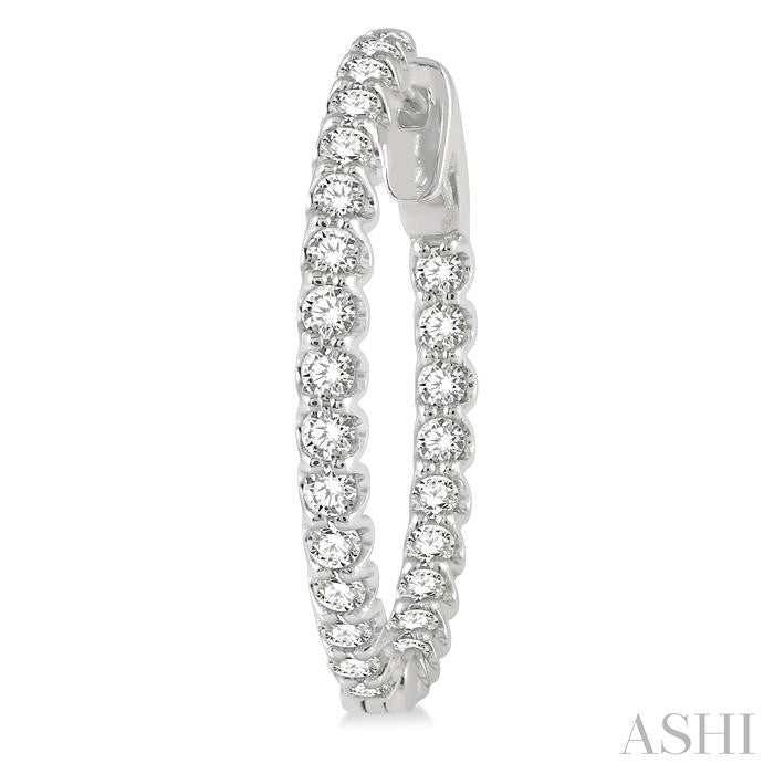 ASHI Inside-Out Diamond Round Hoop Earrings 622B0PPFHERWG-1.50