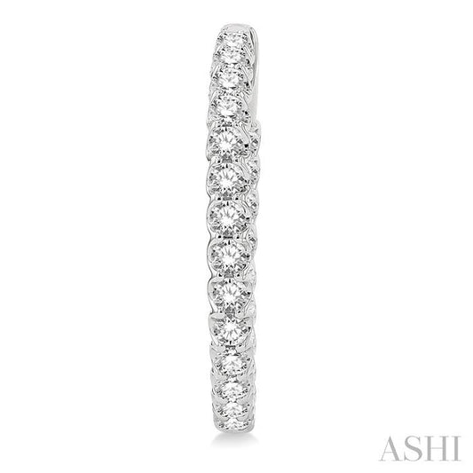 ASHI Inside-Out Diamond Round Hoop Earrings 622B0PPFHERWG-3.00
