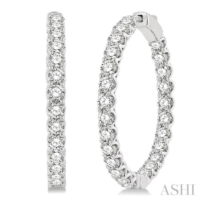 ASHI Inside-Out Diamond Round Hoop Earrings 622B0PPFHERWG-6.00