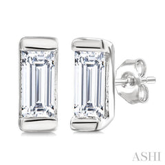 ASHI Baguette Diamond Petite Fashion Earrings 622H8PPTGERWG