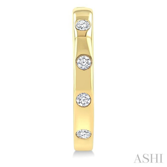 ASHI Flush Bezel Set Diamond Fashion Hoop Earrings 623F8PPTGERYG