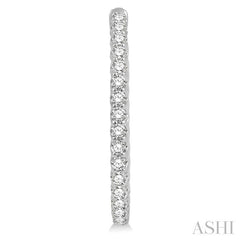 ASHI Inside-Out Diamond Oval Hoop Earrings 624B0PPFHERWG-3.00