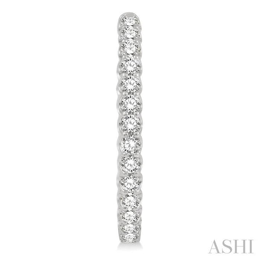 ASHI Inside-Out Diamond Oval Hoop Earrings 624B0PPFHERWG-4.00