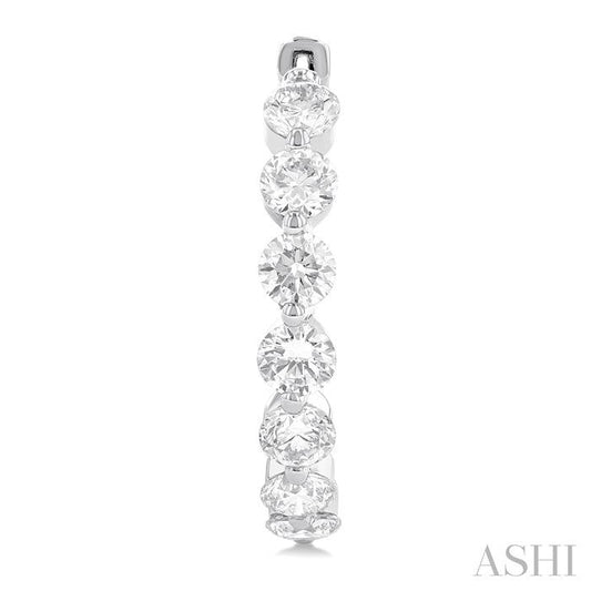 ASHI Inside-Out Diamond Round Hoop Earrings 626D0PPFGERWG-5.00