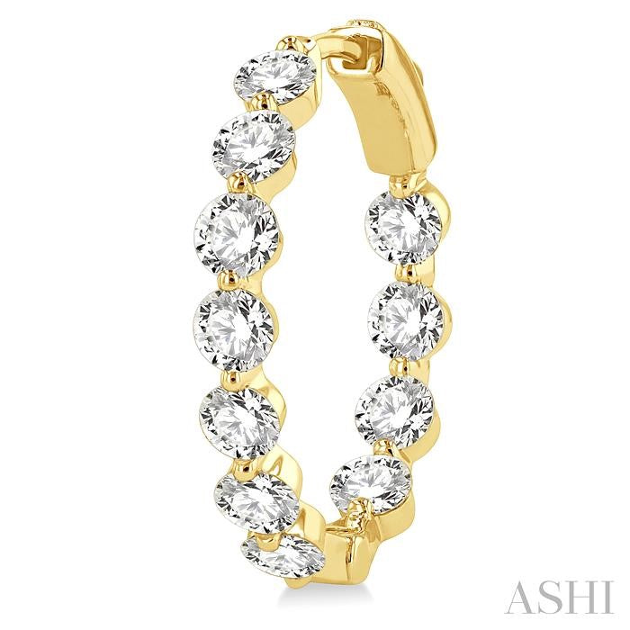 ASHI Inside-Out Diamond Round Hoop Earrings 626D0PPFGERYG-4.00