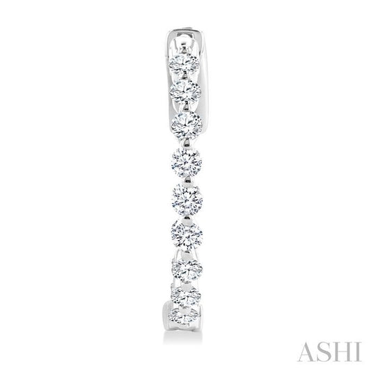ASHI Inside-Out Diamond Round Hoop Earrings 626D1PPFGERWG
