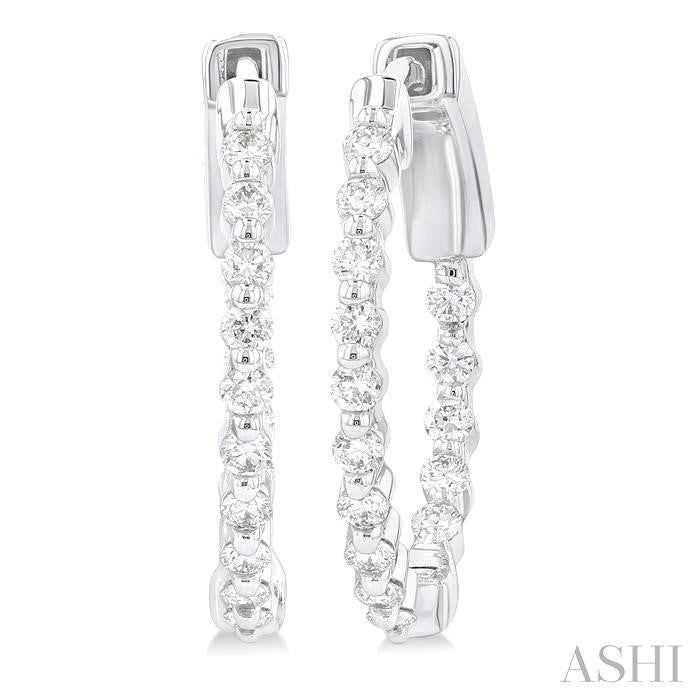 ASHI Inside-Out Diamond Round Hoop Earrings 626D3PPFGERWG