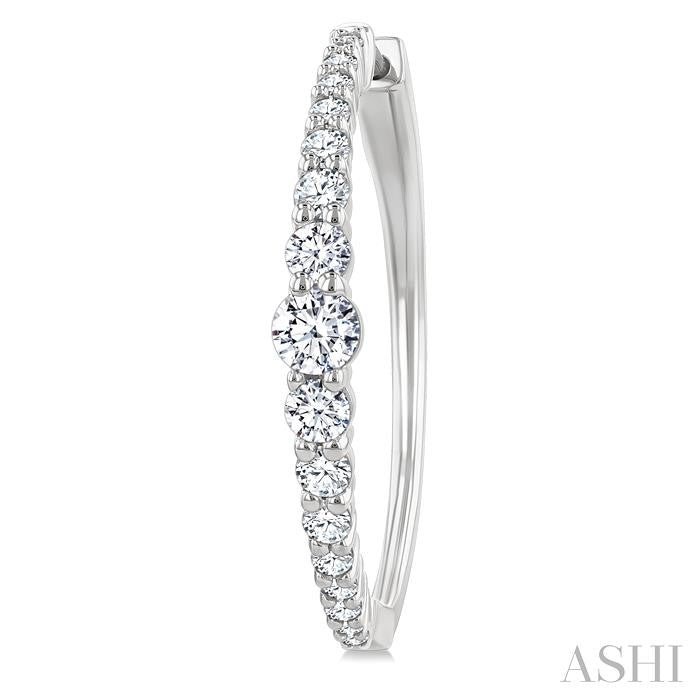 ASHI Graduated Riviera Diamond Hoop Earrings 626H0PPFGERWG-1.50