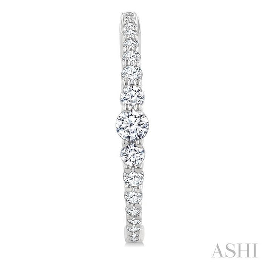 ASHI Graduated Riviera Diamond Hoop Earrings 626H0PPFGERWG-1.50