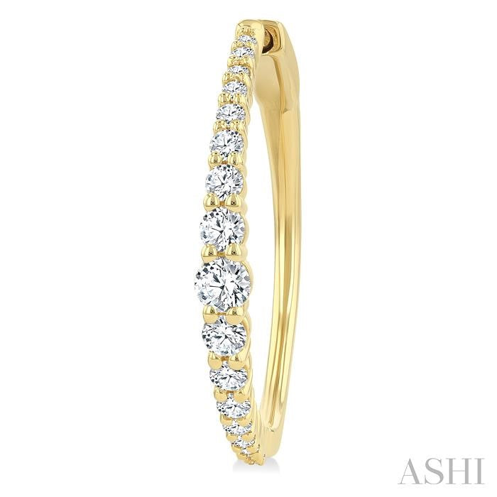 ASHI Graduated Riviera Diamond Hoop Earrings 626H1PPFGERYG