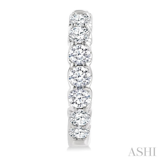 ASHI Inside-Out Diamond Round Hoop Earrings 628E0PPFHERWG-2.00