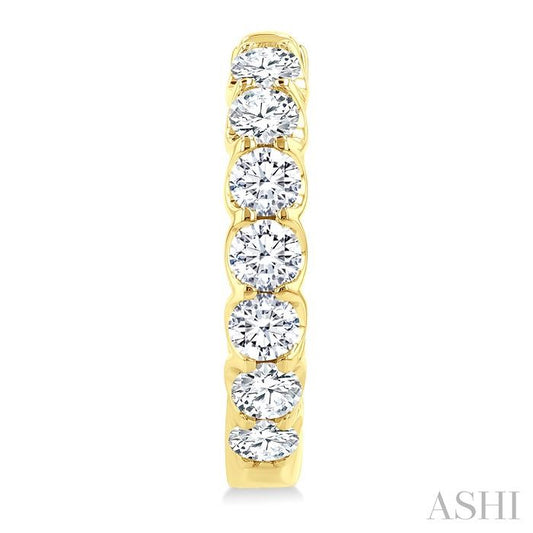 ASHI Inside-Out Diamond Round Hoop Earrings 628E0PPFHERYG-2.00