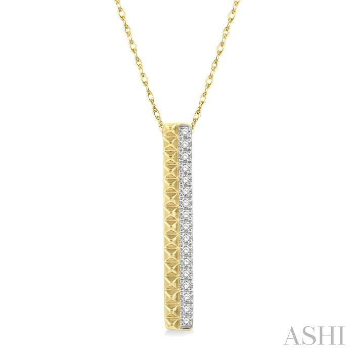 ASHI Vertical Bar Diamond Pendant 629B8PPFHPDYG