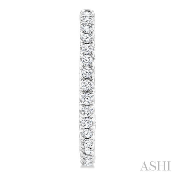 ASHI Pave Set Inside-Out Diamond Half Hoop Earrings 630D3PPFGERWG