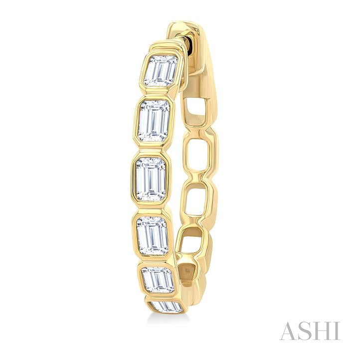 ASHI Emerald Shape Bezel Set Diamond Fashion Hoop Earrings 630F1PPFGERYG-OC