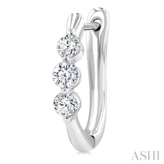ASHI 3 Stone Diamond Hoop Earrings 631F3PPFGERWG
