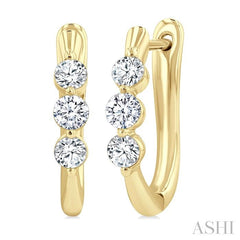 ASHI 3 Stone Diamond Hoop Earrings 631F3PPFGERYG