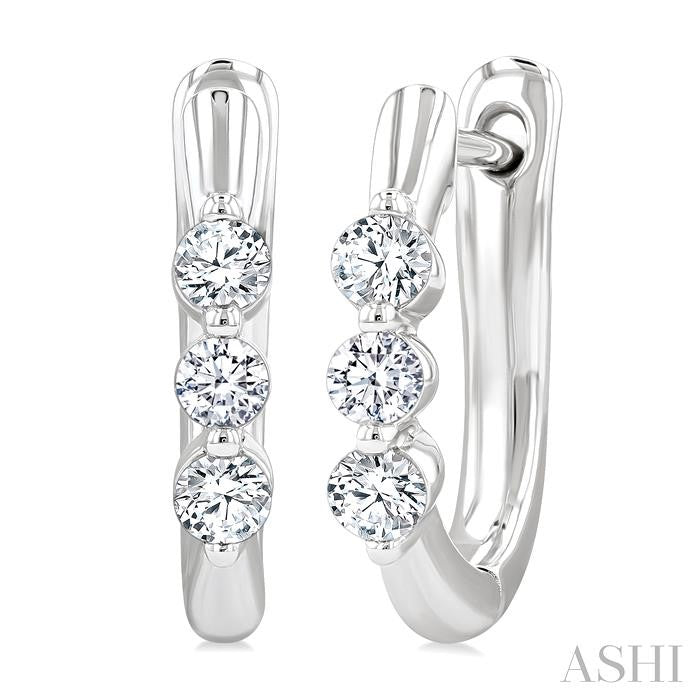 ASHI 3 Stone Diamond Hoop Earrings 631F5PPFGERWG