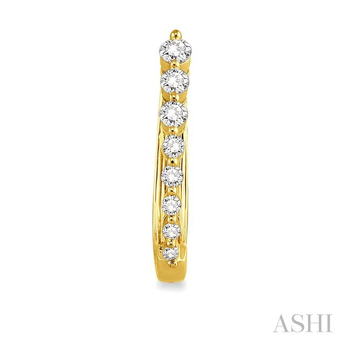 ASHI Journey Diamond Hoop Earrings 63413PPFCERYG