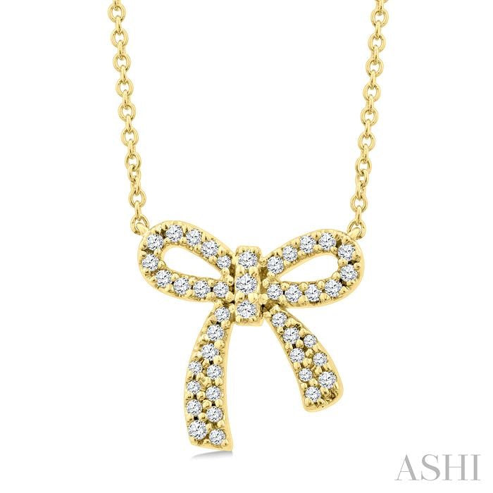 ASHI Bow Petite Diamond Fashion Pendant 640W7PPTSPDYG