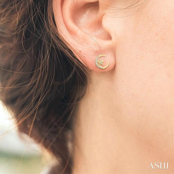 ASHI Crescent Moon & Star Petite Diamond Fashion Earrings 644F8PPTSERYG