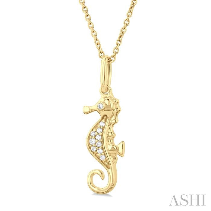 ASHI Seahorse Petite Diamond Fashion Pendant 644S9PPTSPDYG