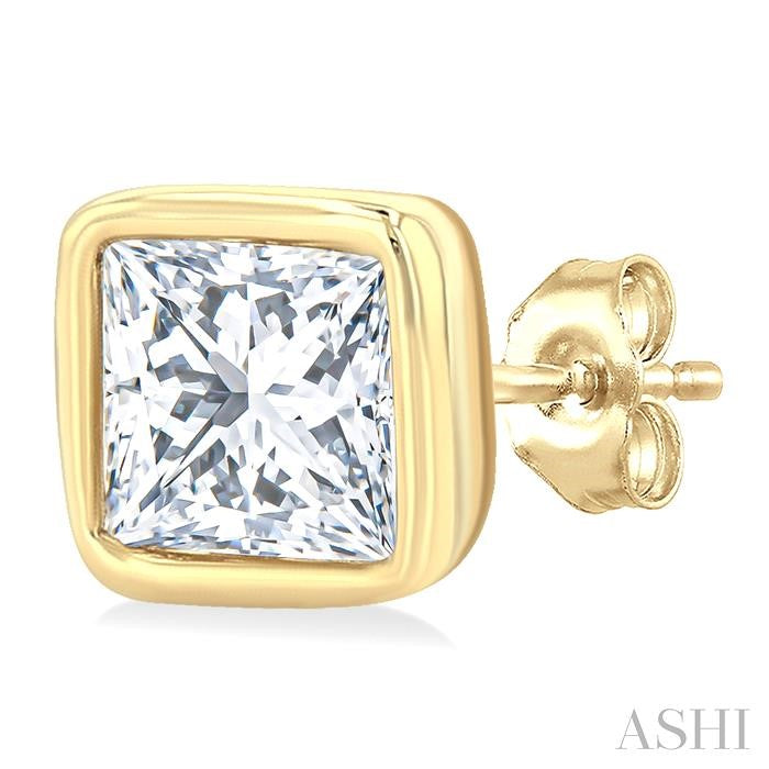 ASHI Princess Shape Bezel Set Petite Diamond Fashion Stud Earrings 649S7PPTGERYG-PRN