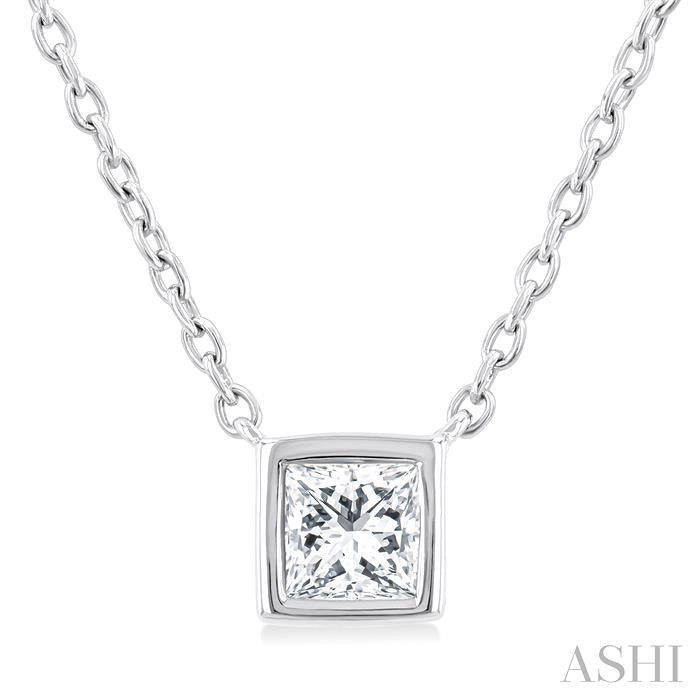 ASHI Princess Shape Bezel Set Petite Diamond Fashion Pendant 649S8PPTGPDWG-PRN