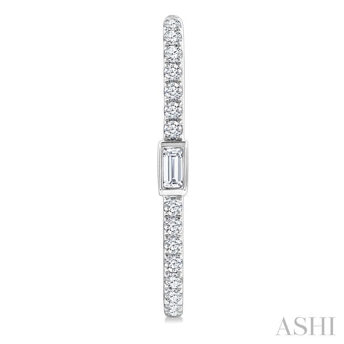 ASHI Rectangle Shape Diamond Fashion Hoop Earrings 660U4PPFGERWG-RCT