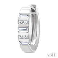 ASHI Bar Petite Diamond Huggie Fashion Earrings 674X6PPTGERWG