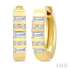 ASHI Bar Petite Diamond Huggie Fashion Earrings 674X6PPTGERYG