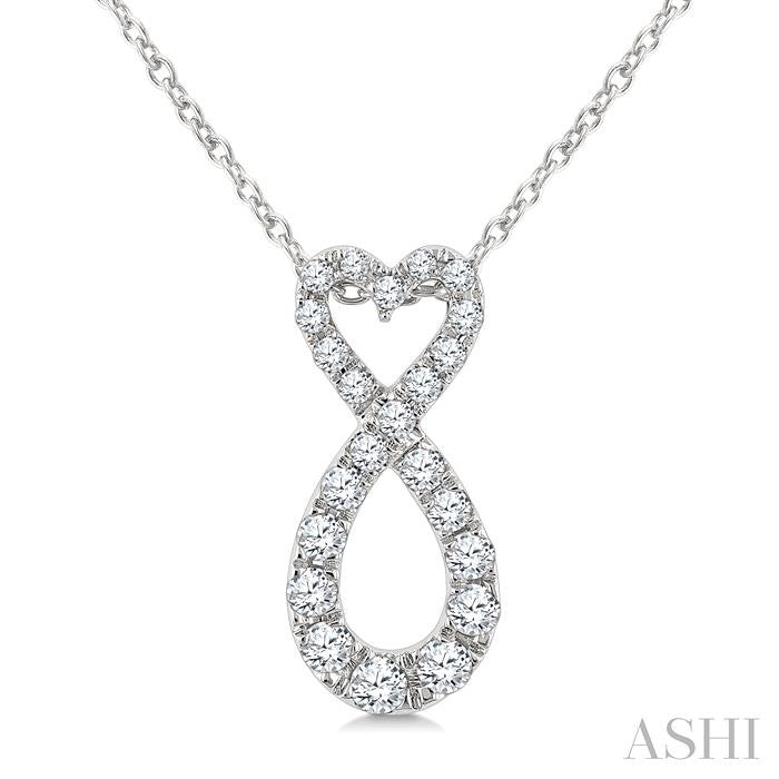 ASHI Heart Shape Infinity Diamond Fashion Pendant 68206PPTGPDWG