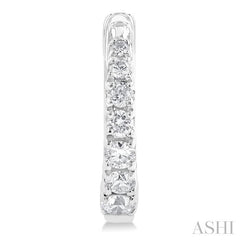 ASHI Graduated Petite Diamond Huggie Fashion Earrings 683V6PPTGERWG