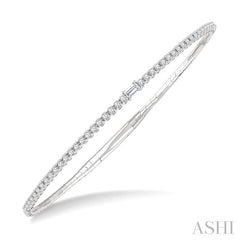 ASHI Diamond Halfway Baguette Center Flex Bangle 704W3PPFGWG