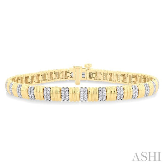 ASHI Ribbed Diamond Fashion Bracelet 7058VPPTGYG