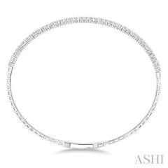 ASHI Illusion Diamond Flex Bangle 713W2PPFGWG