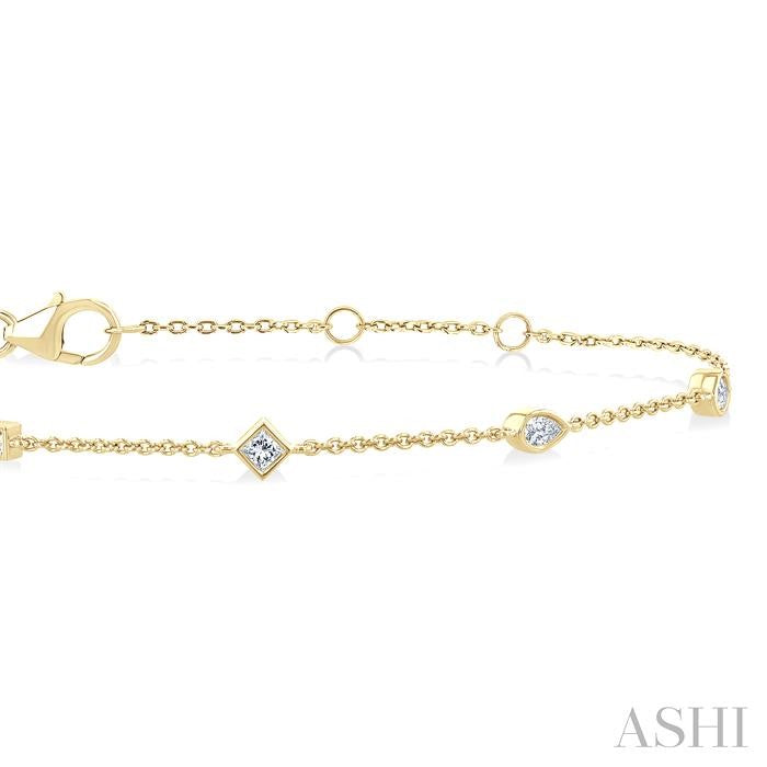 ASHI Bezel Set Diamond Fashion Chain Bracelet 722CUPPFGYG