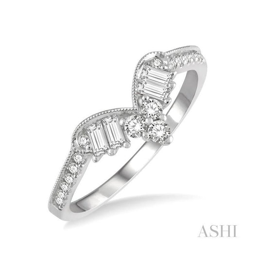 ASHI Chevron Baguette Diamond Wedding Band 30434PPFHWG